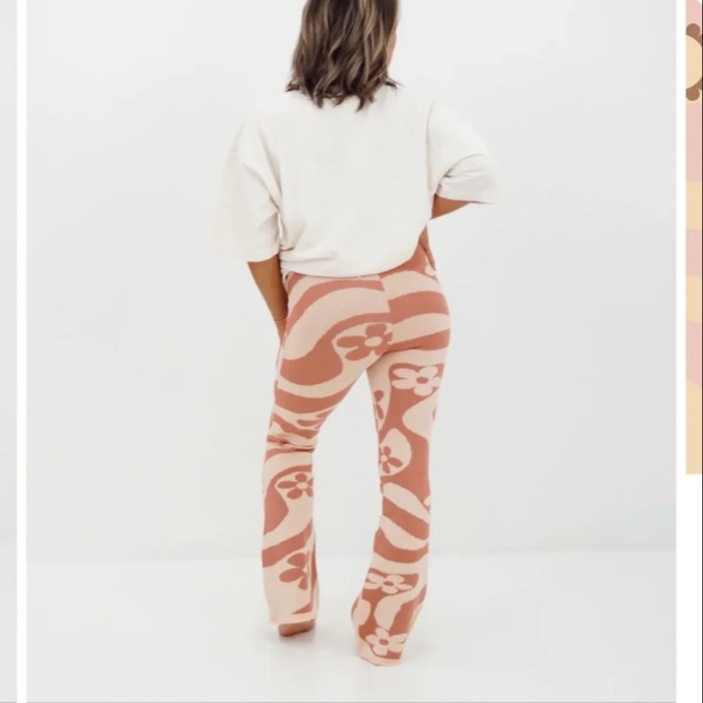 Daisy delight pants